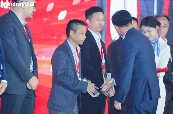 曹总小小身体怀揣着大大的梦想